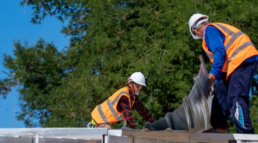 Expert top industrial roofings services in Mora, LA